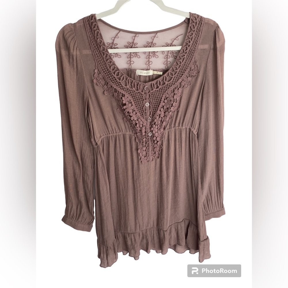 Blu Pepper dress junior’s medium dusty pink crochet details pullover boho ruffle